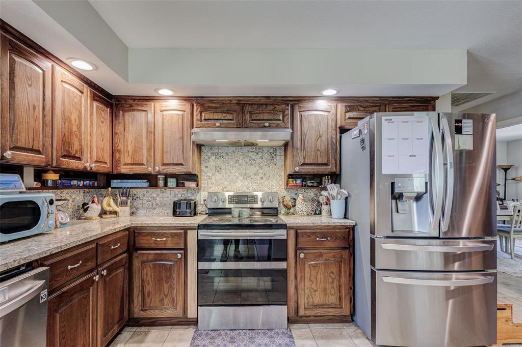 Lake Country Estates Add - Residential