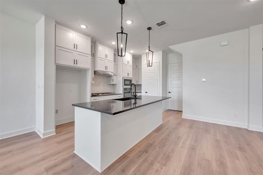 Ridgeline - Residential