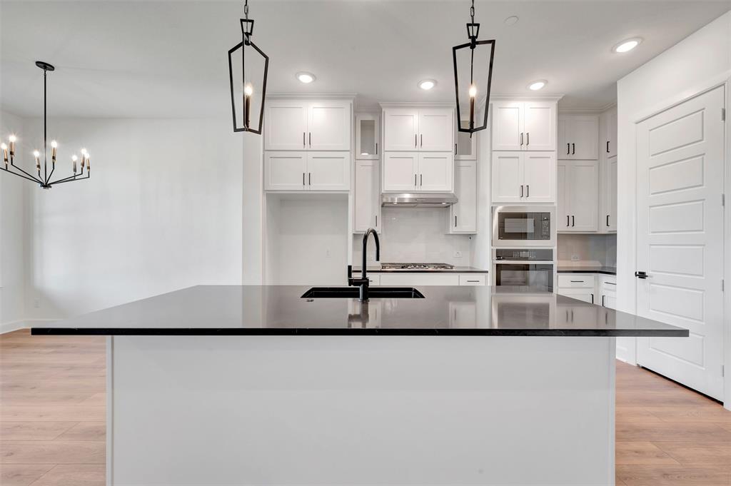 Ridgeline - Residential