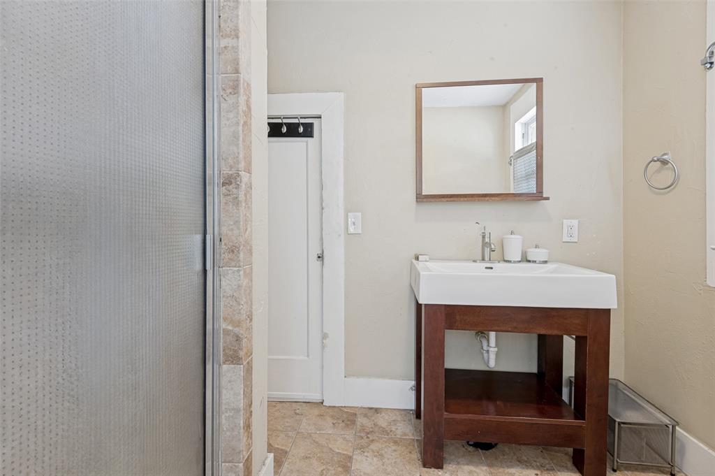 Winnetka Heights - Residential