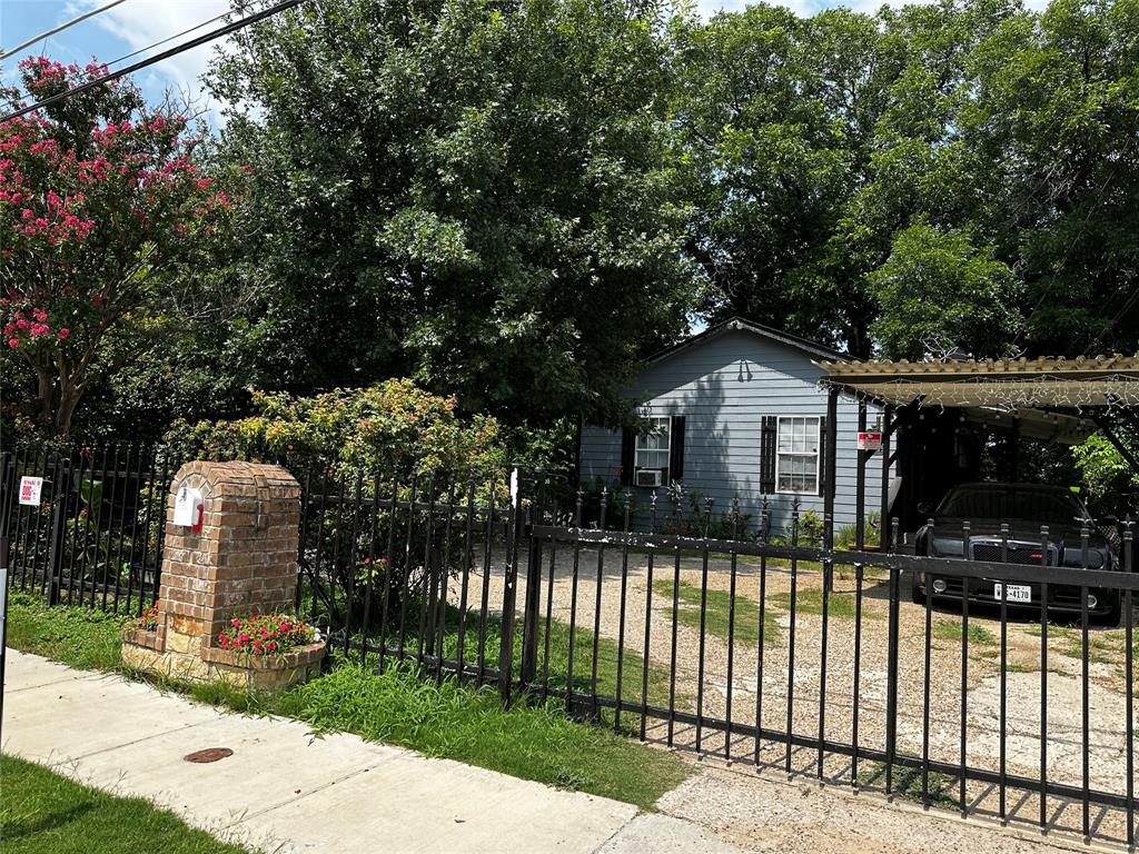 Ledbetter Gardens - Residential