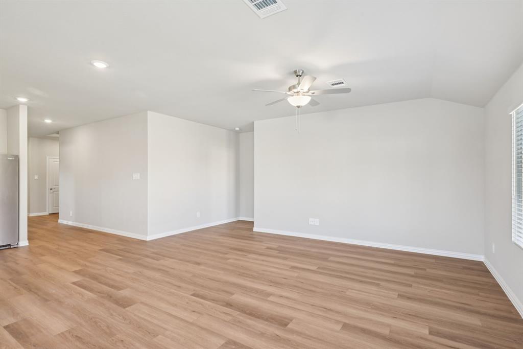 Lakehaven - Residential