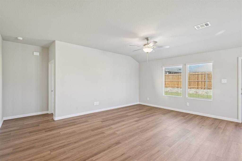 Lakehaven - Residential