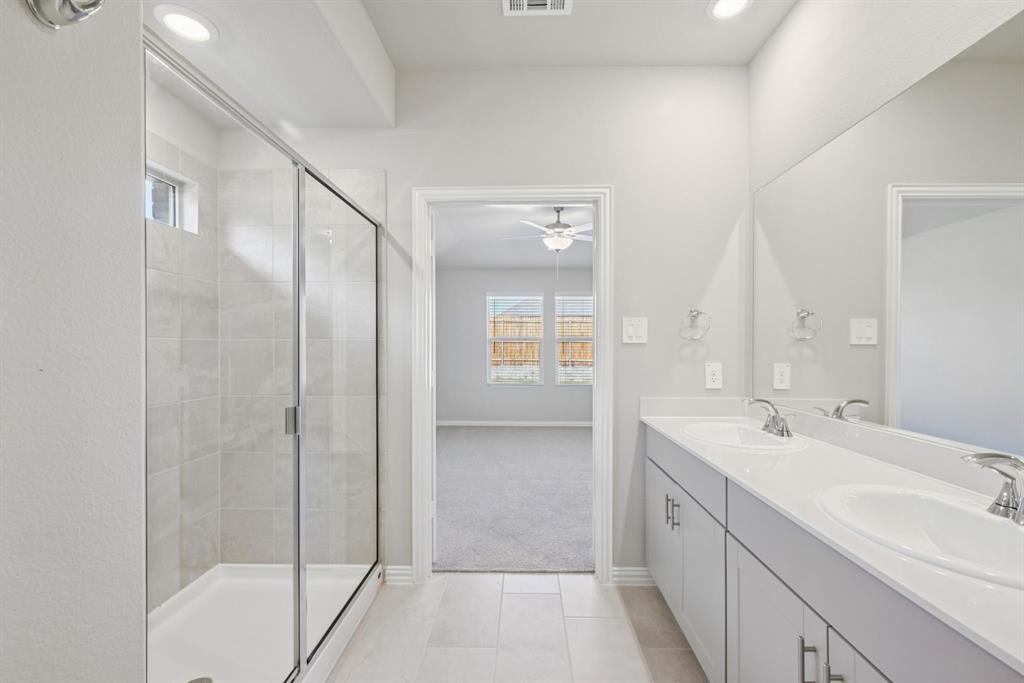 Lakehaven - Residential
