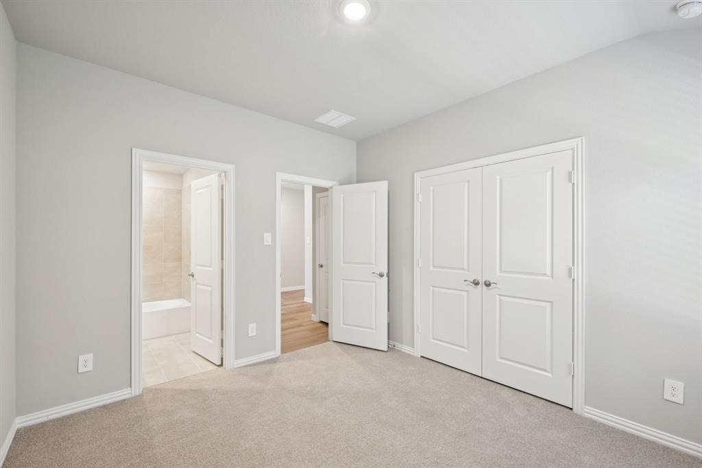 Lakehaven - Residential