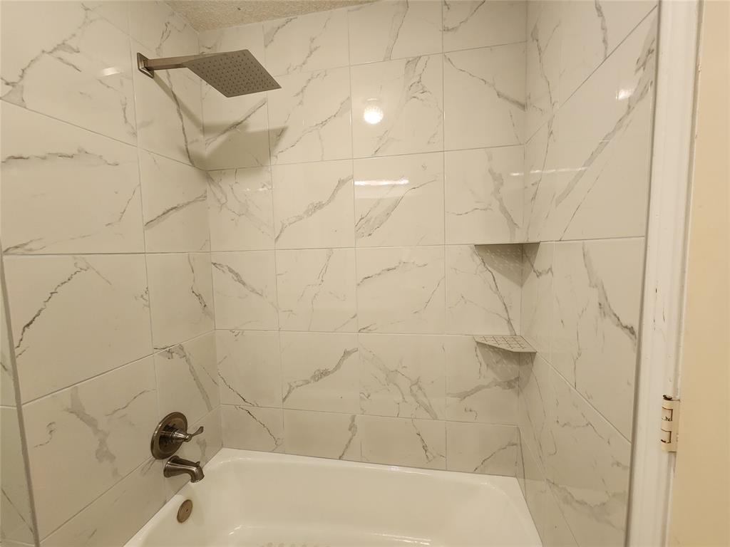 Northlake Woodlands East Ph 02 - Residential Lease