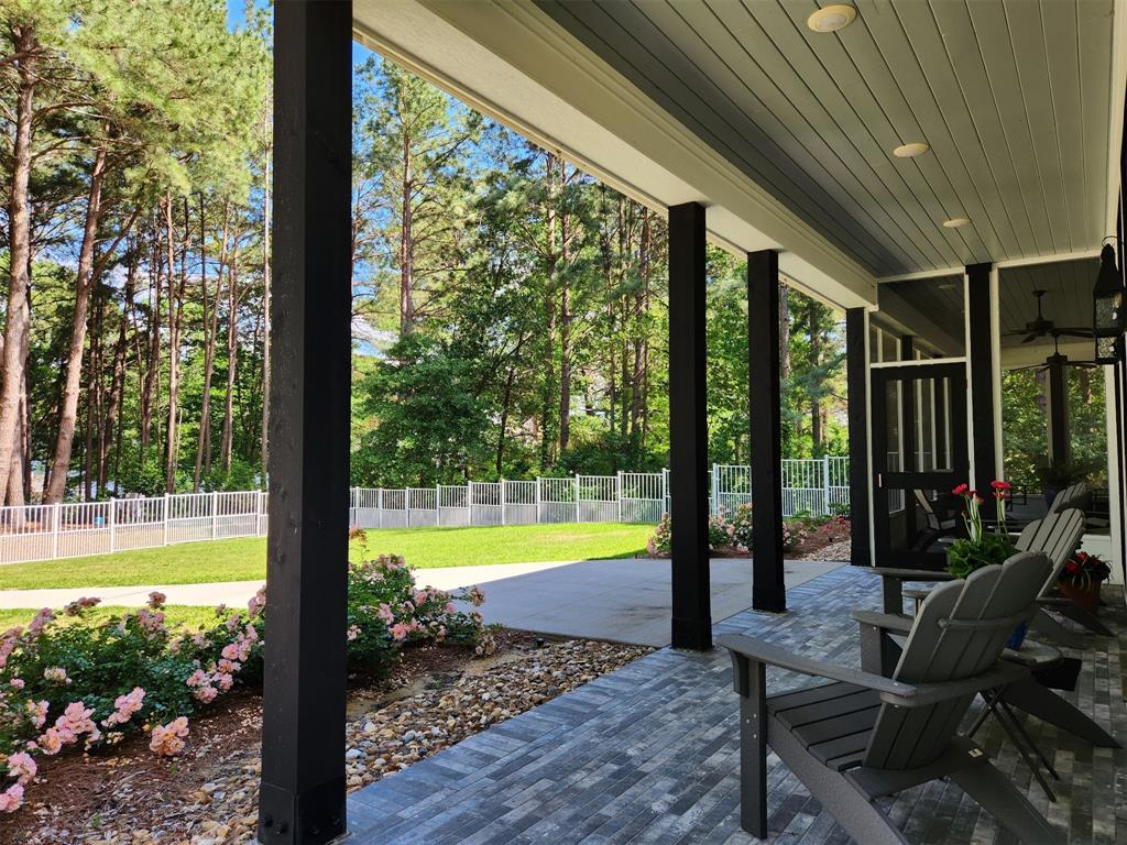 Lakeside - Residential