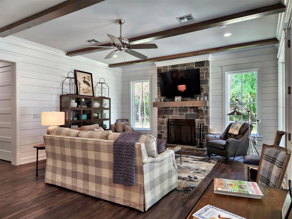 Lakeside - Residential