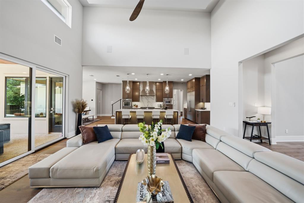 Carillon - Residential