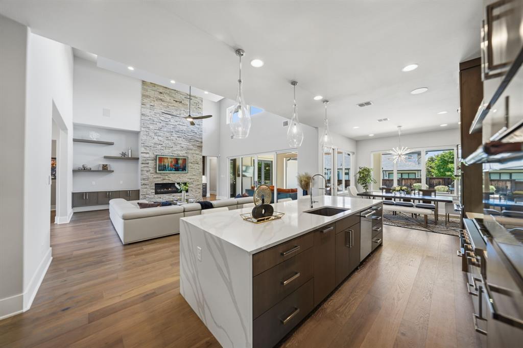Carillon - Residential