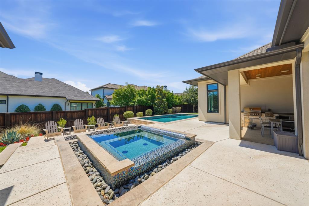Carillon - Residential
