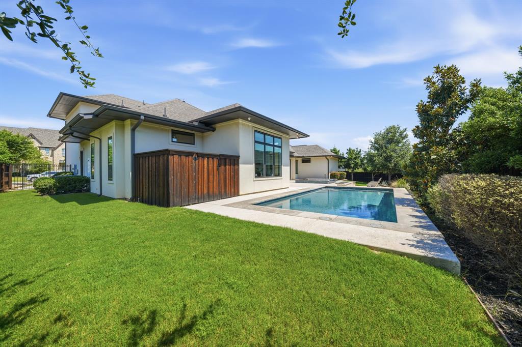 Carillon - Residential