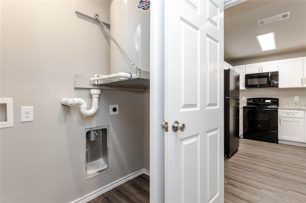 Sable Ridge Condos Ph 01-06 - Residential