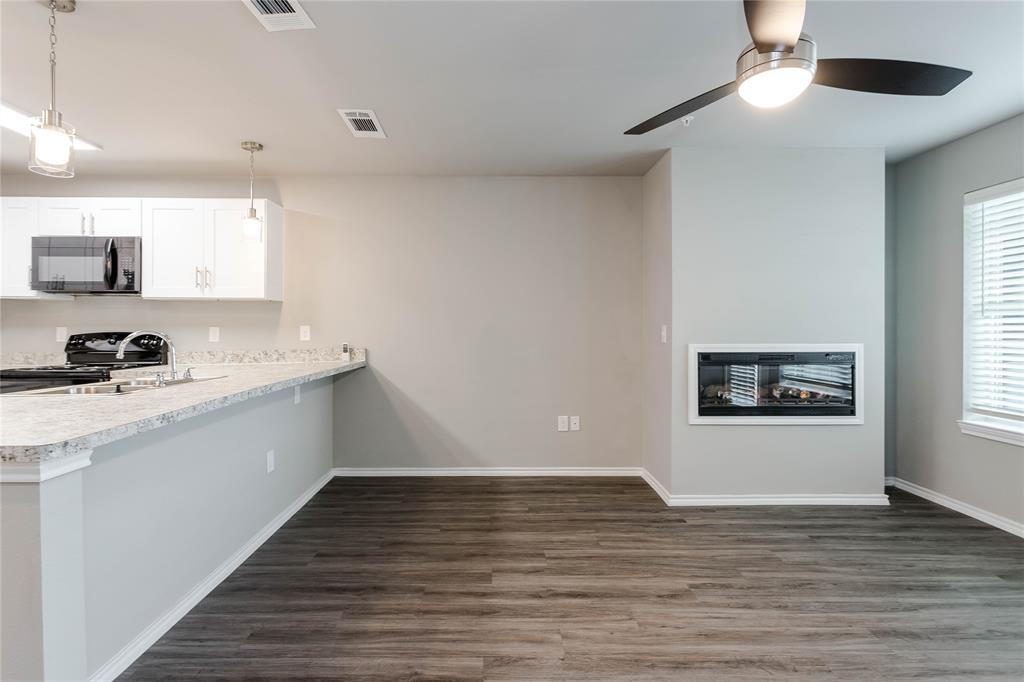Sable Ridge Condos Ph 01-06 - Residential