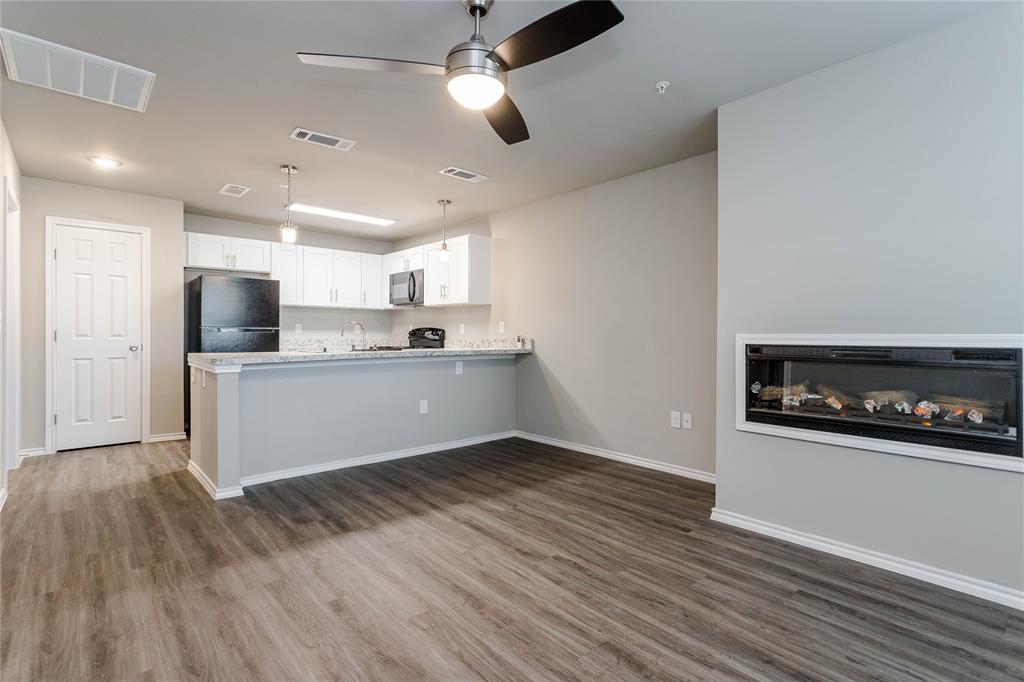 Sable Ridge Condos Ph 01-06 - Residential
