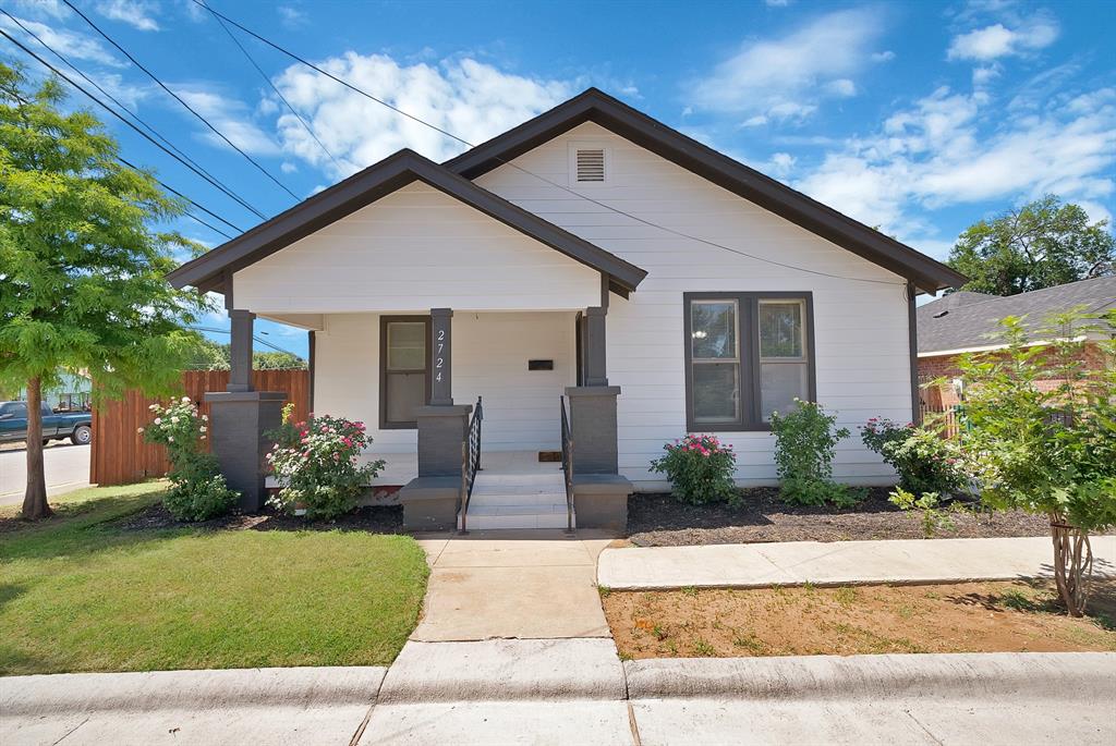 Charming and move-in ready, this updated 3-bedroom, 2-bath home is situated on a desirable corner lot just minutes from Downtown Fort Worth with convenient access to major freeways, shopping, dining, and entertainment. Interior features include beautiful hardwood floors throughout, fresh paint, and an updated kitchen with modern finishes. Both bathrooms have been renovated, offering a clean and contemporary feel. Outside, enjoy a spacious backyard with a privacy fence, perfect for relaxing or entertaining, along with a detached one-car garage that provides additional storage and parking. Don't miss this opportunity to own a well-maintained home in a convenient Fort Worth location.