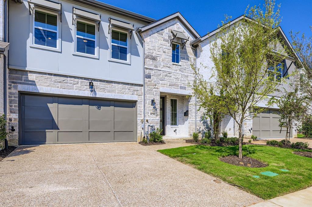 Castle Hills Northpointe Townhomes - Residential