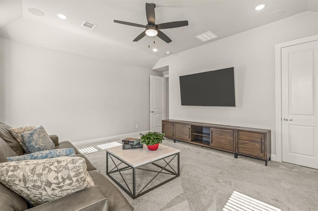 Northglen Ph Two - Residential