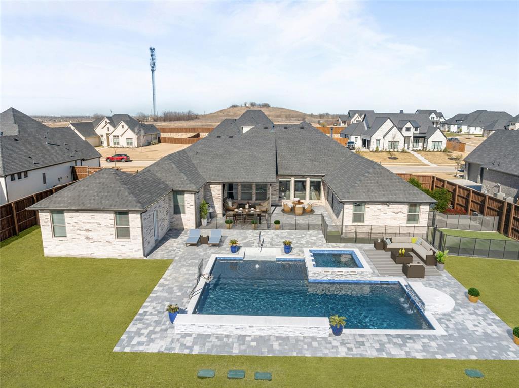 Northglen Ph Two - Residential
