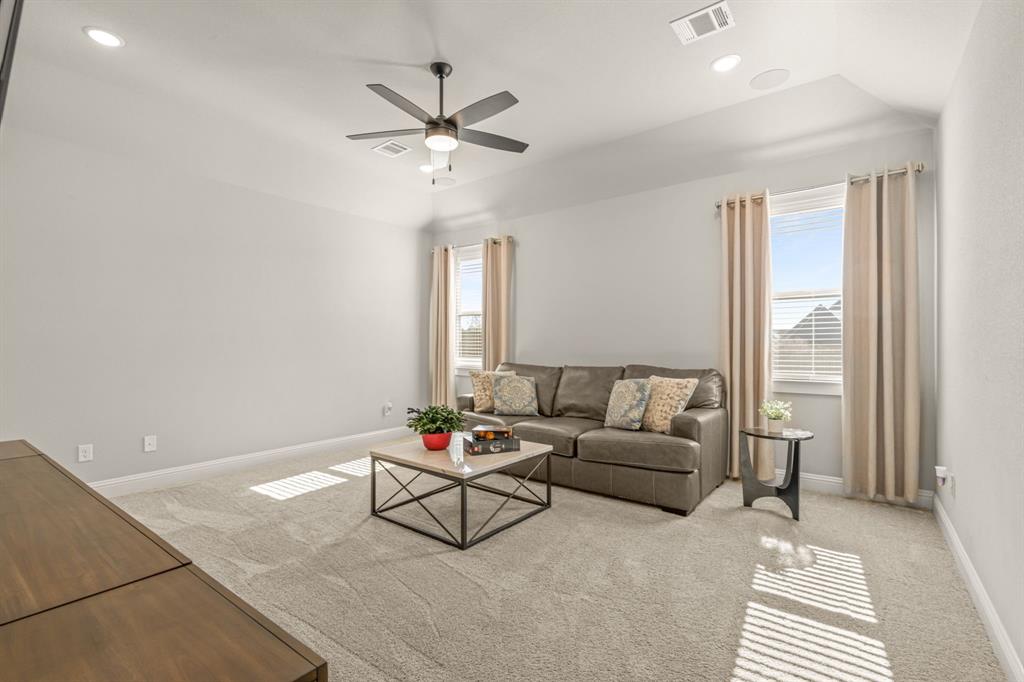 Northglen Ph Two - Residential