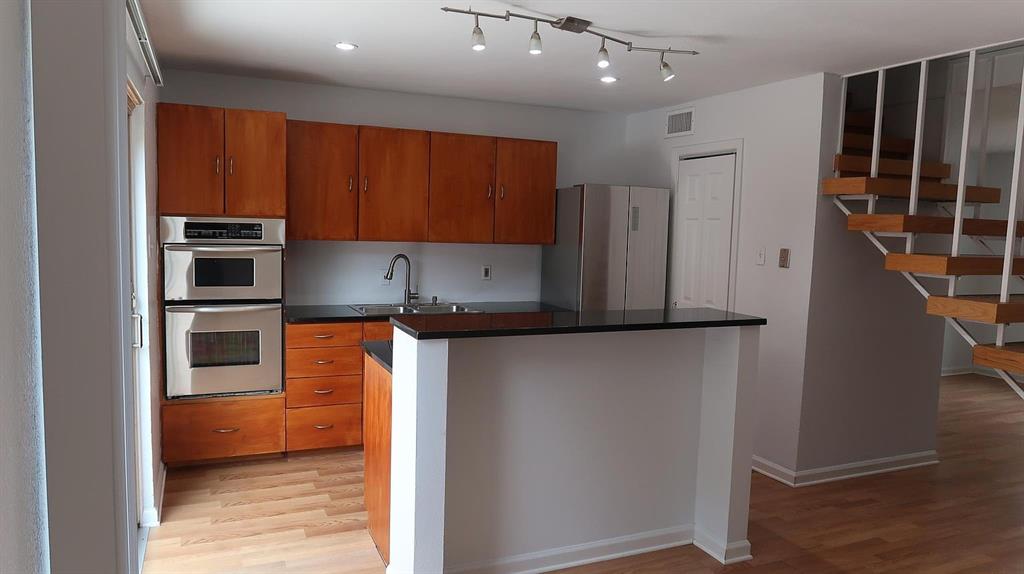Central Park Condo - Residential Income