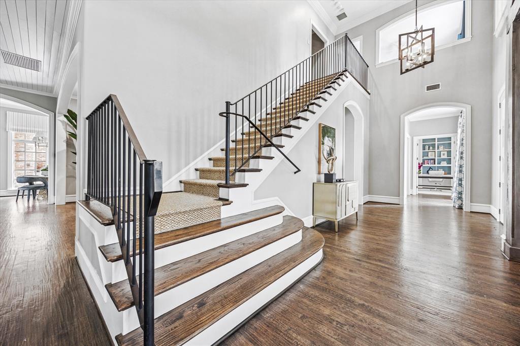 Hamilton & Mcconnell 03 - Residential