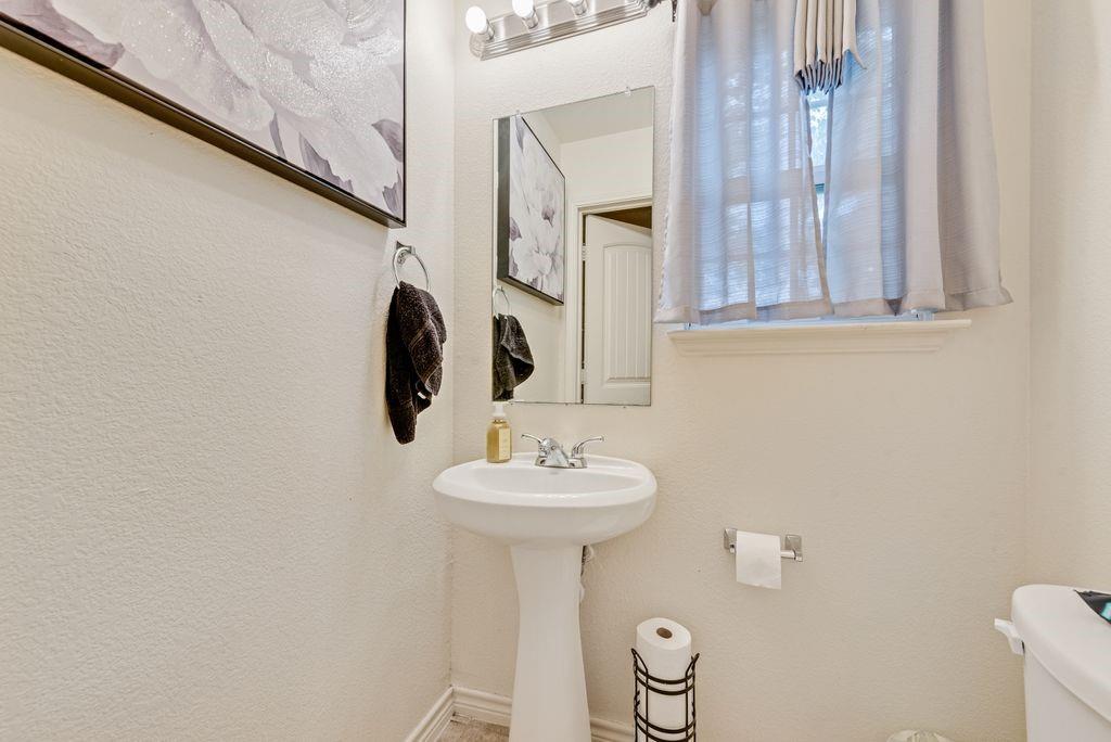 Central Ave - Residential