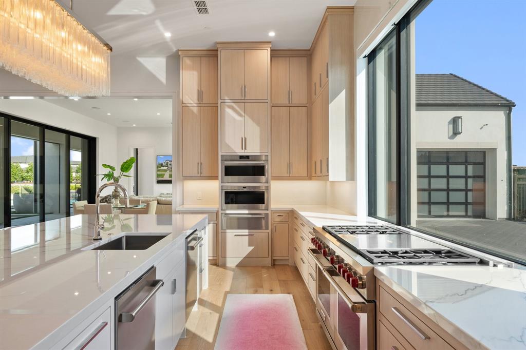 The Hills of Kingswood - Residential