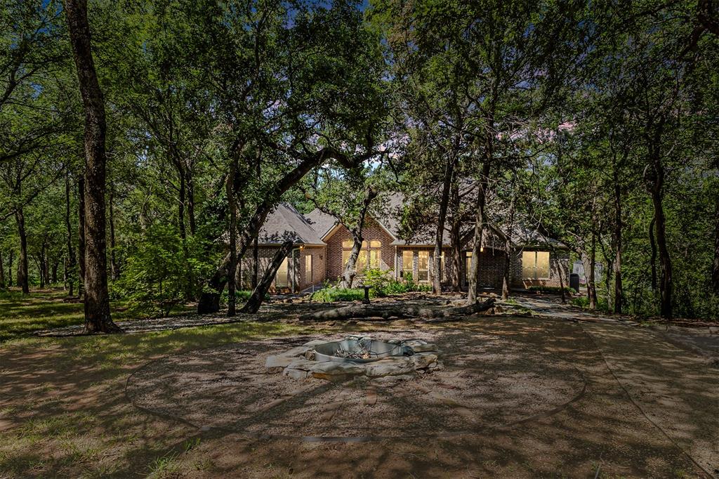 Emerald Sound At Lake Lewisvil - Residential