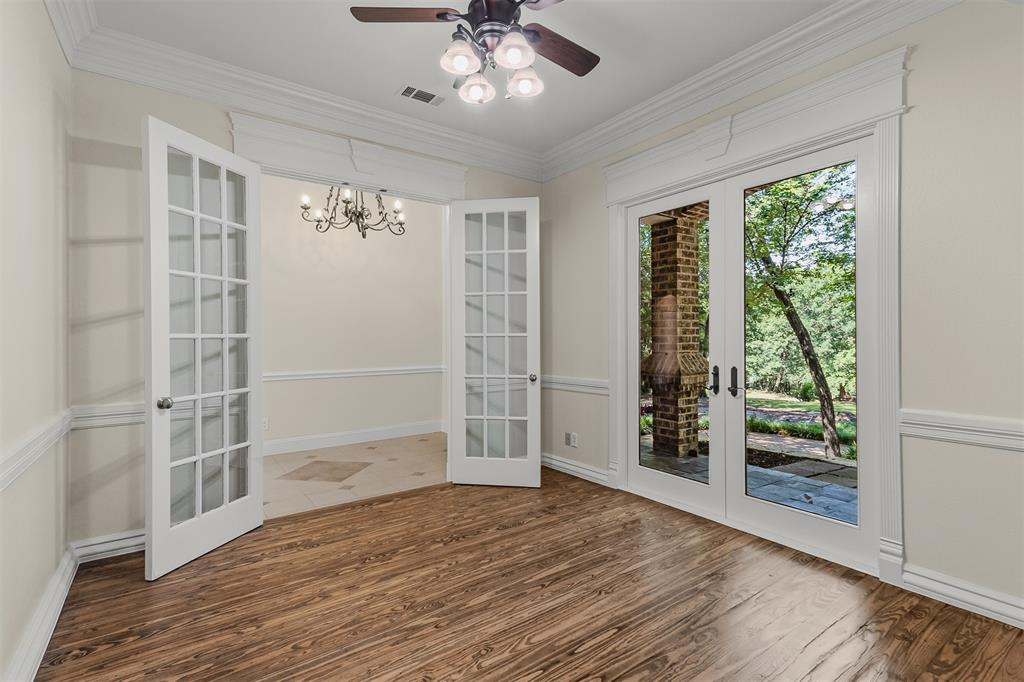 Emerald Sound At Lake Lewisvil - Residential
