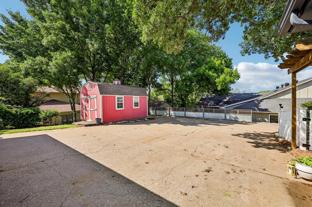 Decordova Bend Estate - Residential