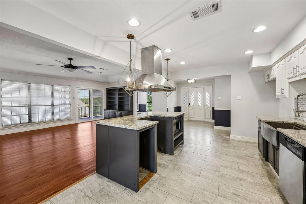 Decordova Bend Estate - Residential