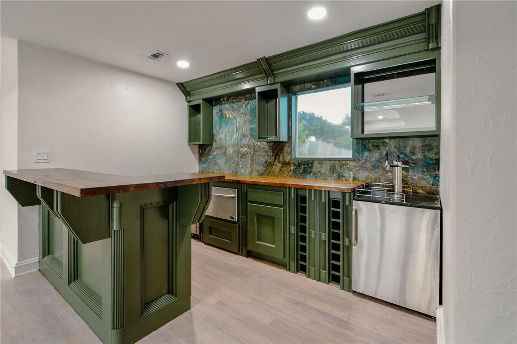 The Hills of Central Park - Residential