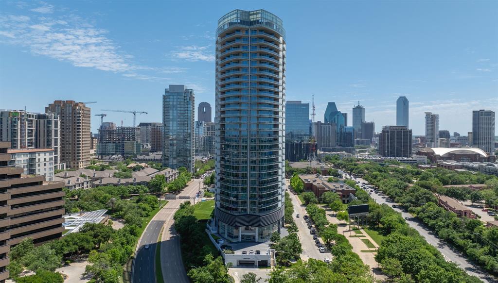 Bleu Ciel Condo - Residential