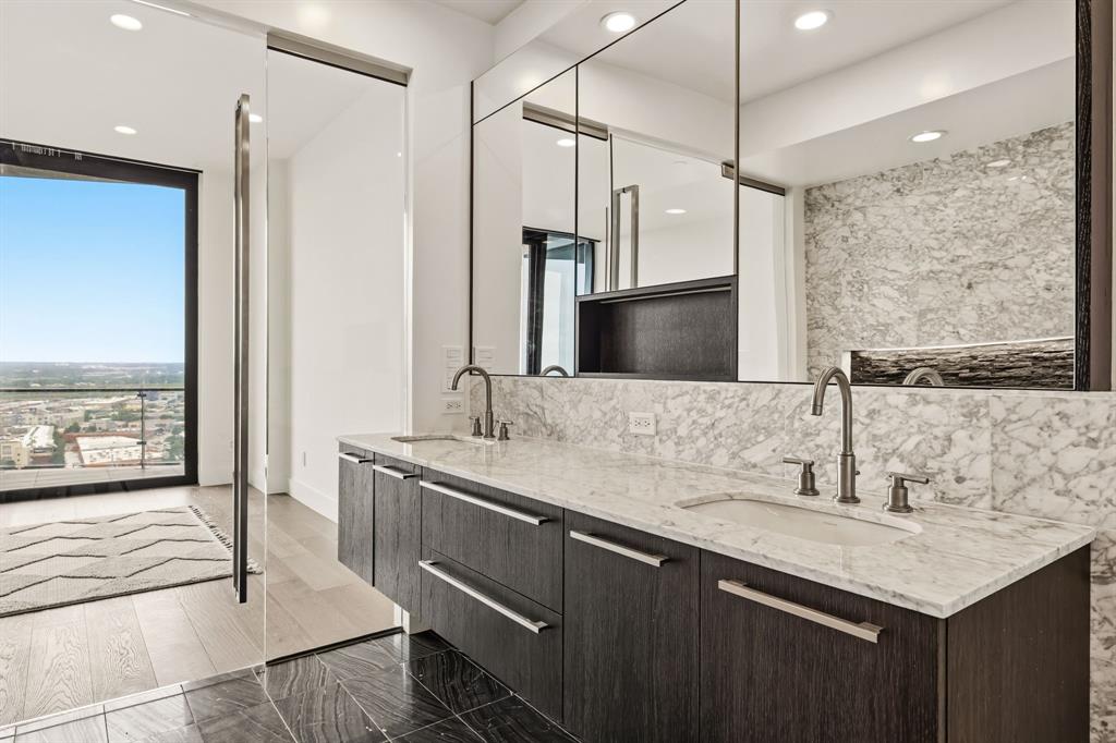 Bleu Ciel Condo - Residential