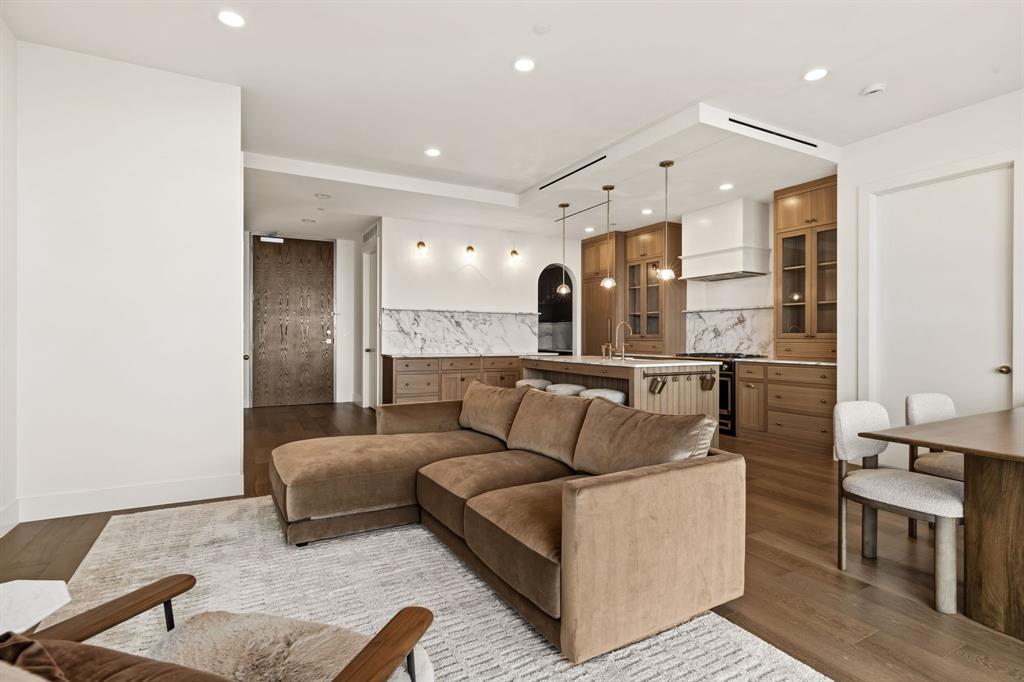 Bleu Ciel Condo - Residential