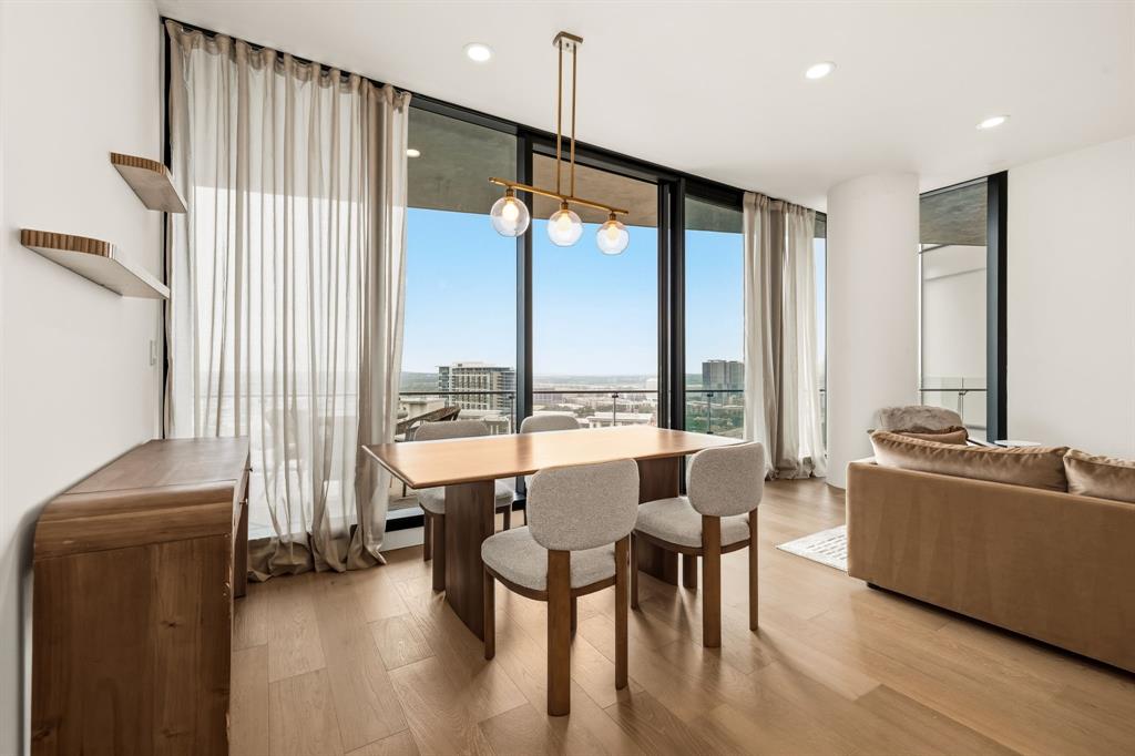 Bleu Ciel Condo - Residential