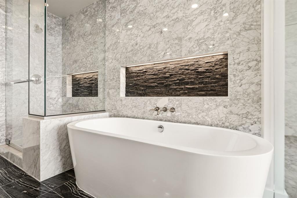 Bleu Ciel Condo - Residential