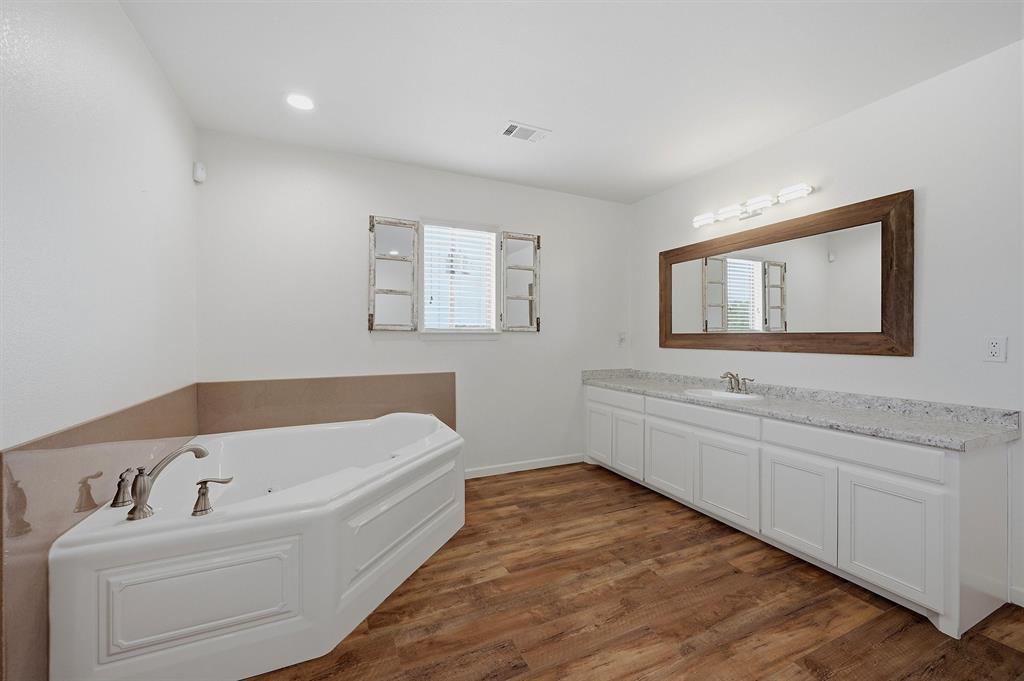 Joseph Bratton Surv A-131 - Residential