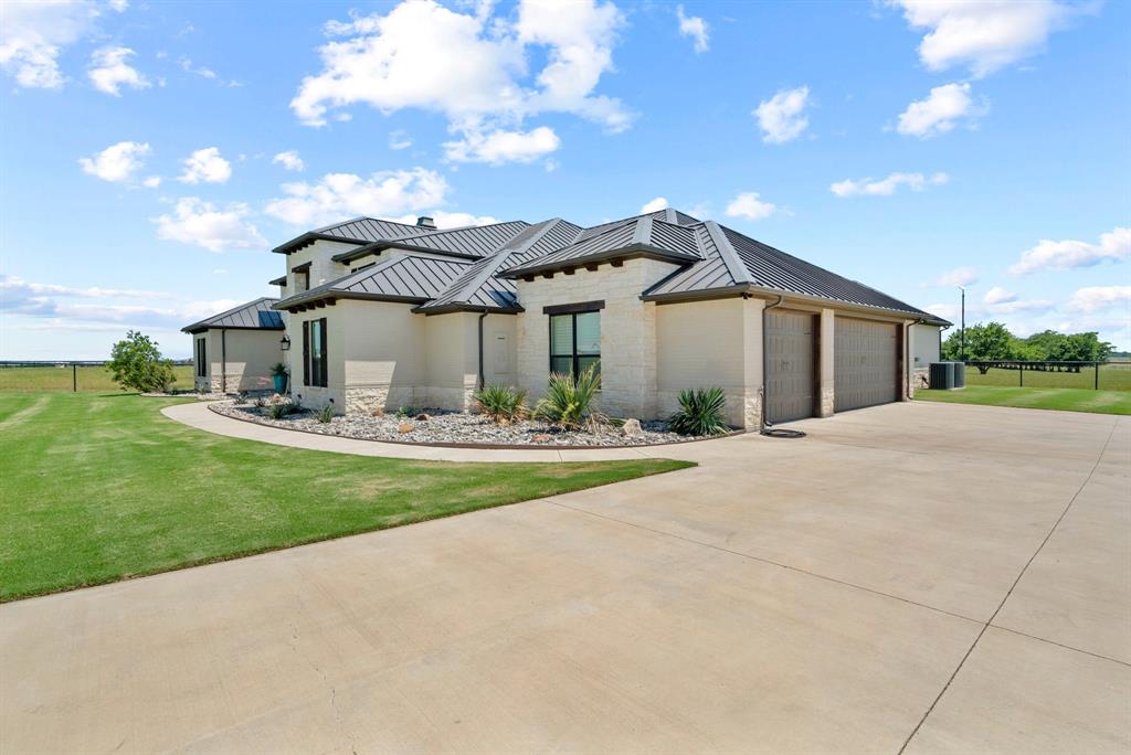 Rocky Creek Ranch - Farm