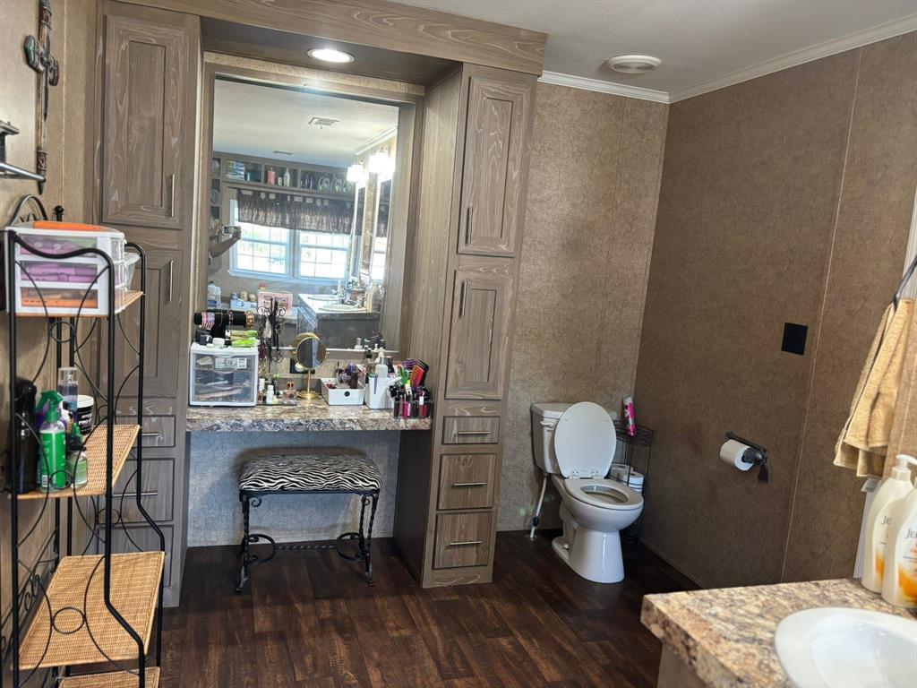 A1155 WM WOMACK - Residential