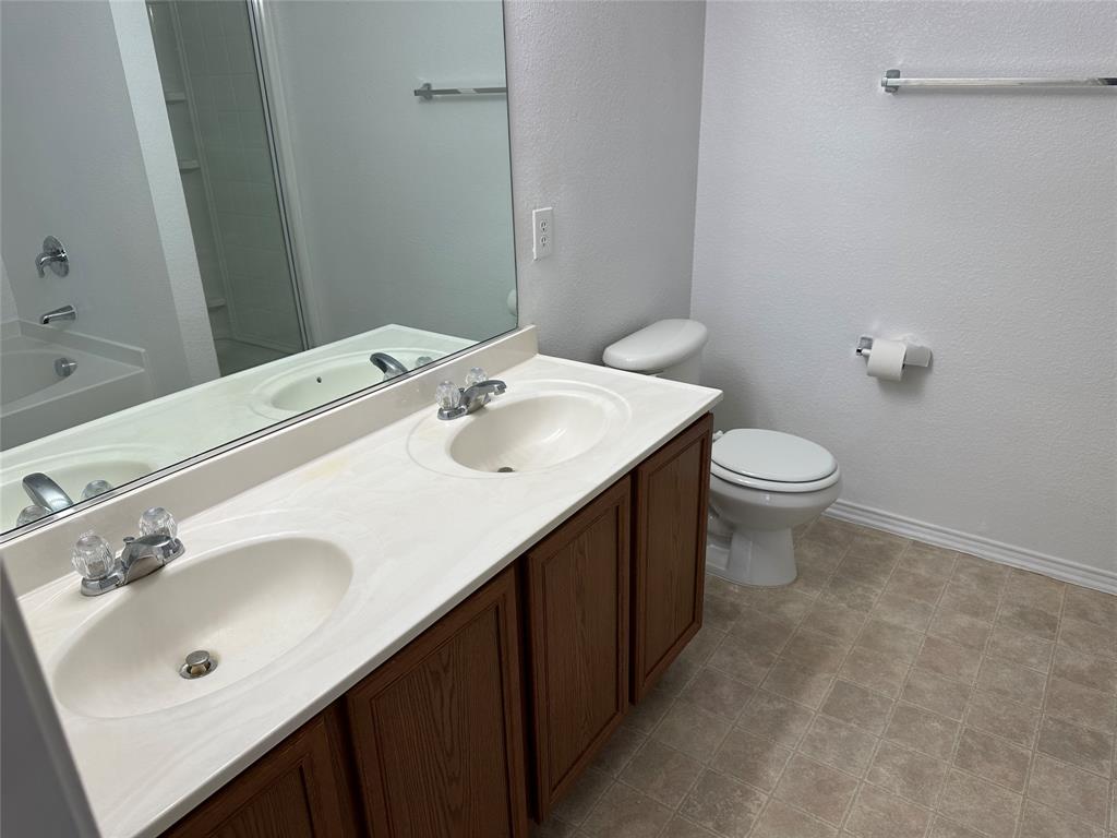 Sunset Pointe Ph Nine - Residential Lease