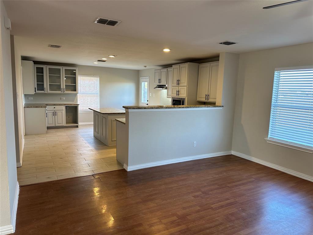 Sunset Pointe Ph Nine - Residential Lease