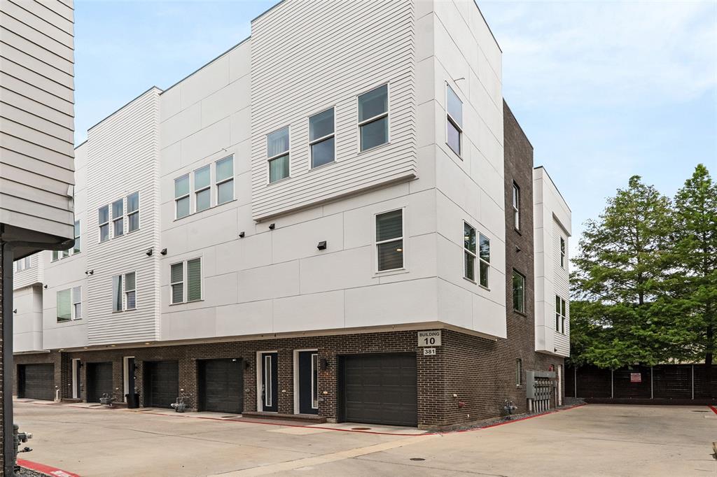 TRINITY TOWNHOMES 2 - Residential
