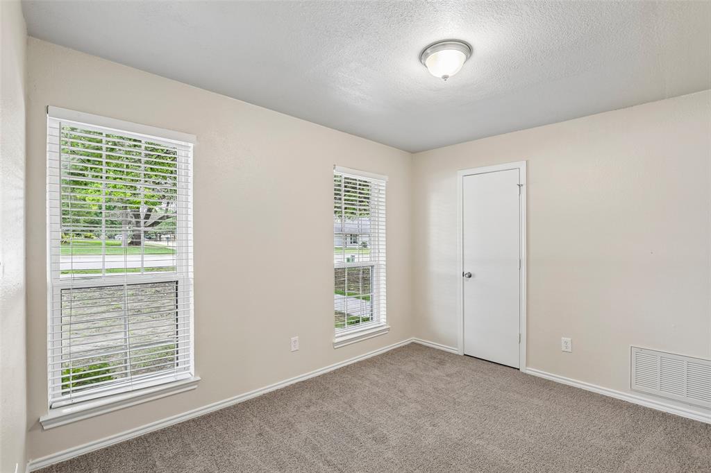 Oaks Add 2 - Residential