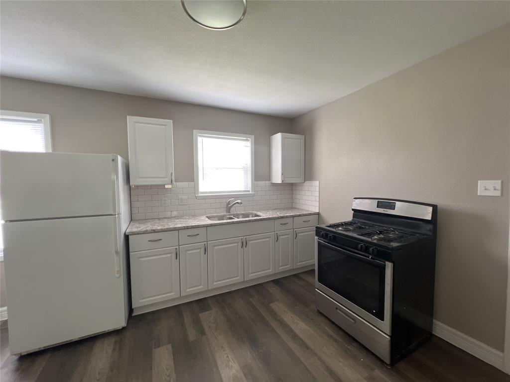 Cannon Ross Add - Residential Lease