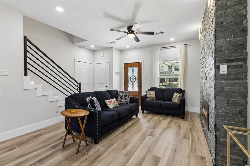 Central Ave 02 - Residential