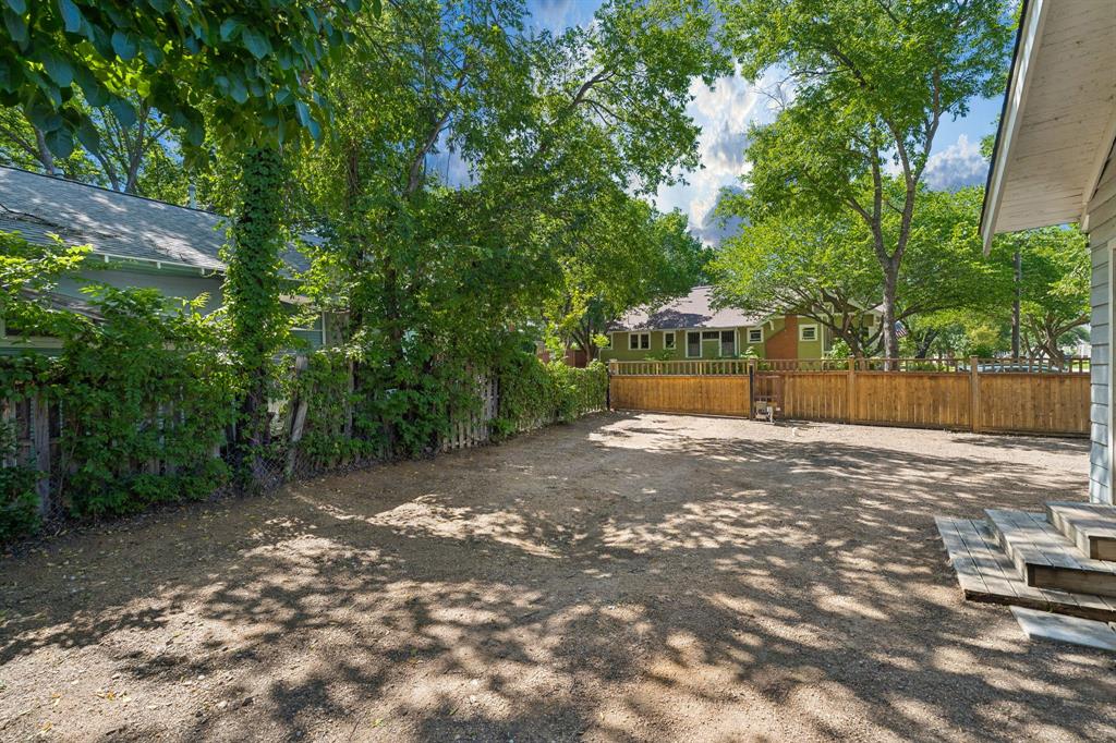 Lawn Place Add - Residential