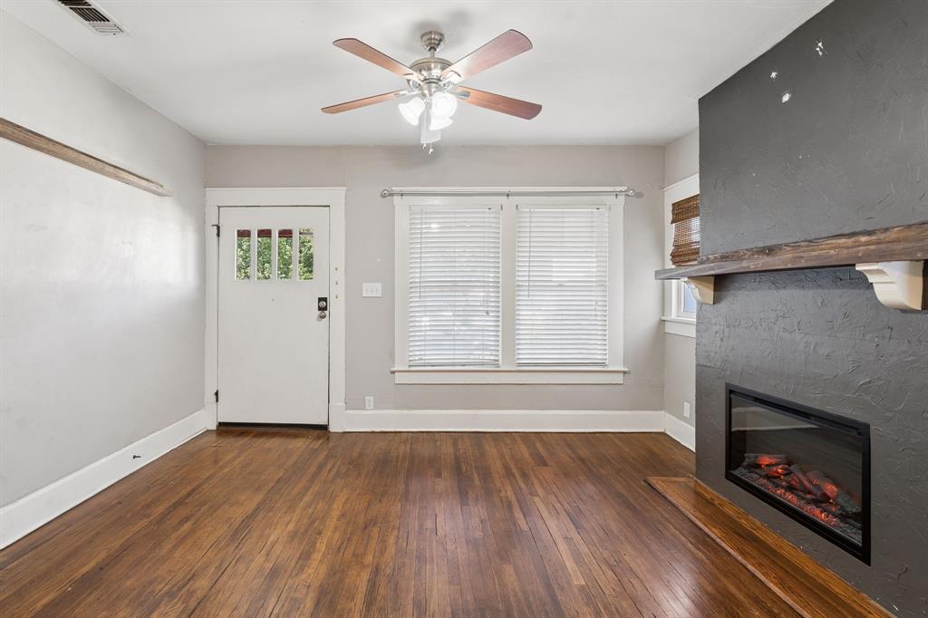 Lawn Place Add - Residential