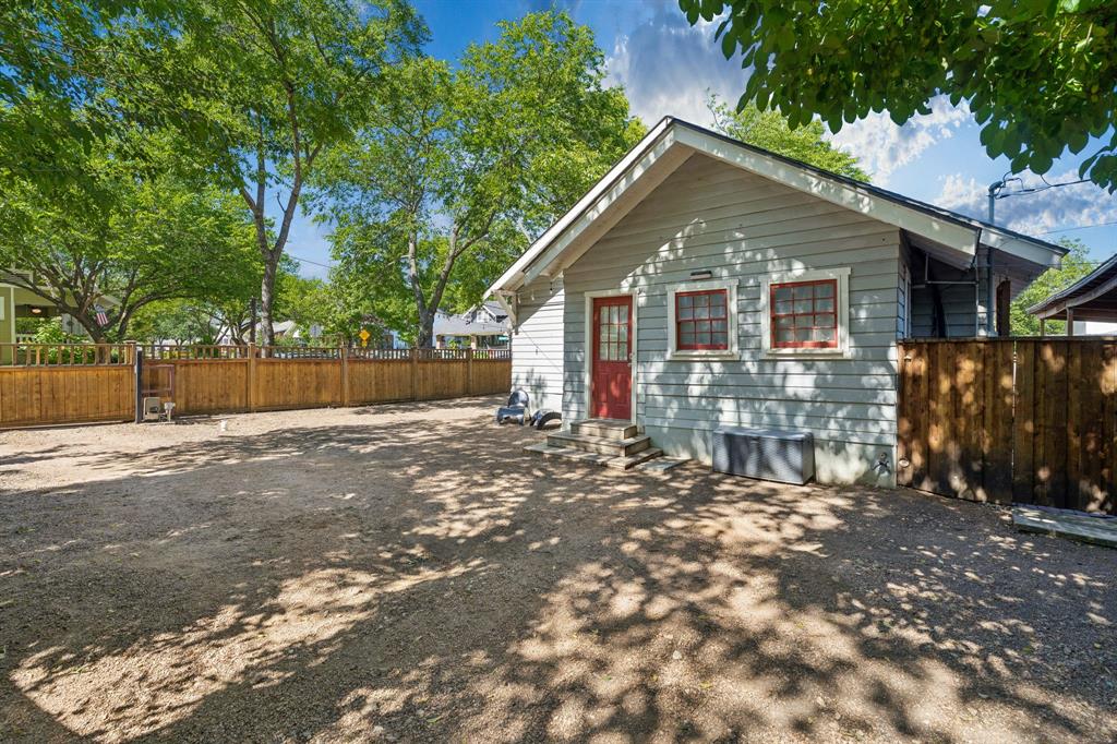 Lawn Place Add - Residential